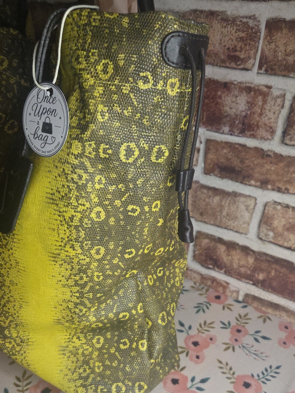 Nwot Furla Yellow and Black Snake-Print Tote - Picture 3 of 10